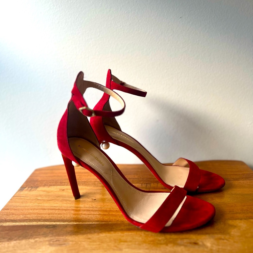 Nicholas Kirkwood Red Heels with Pearl Detail - Picture 2 of 8